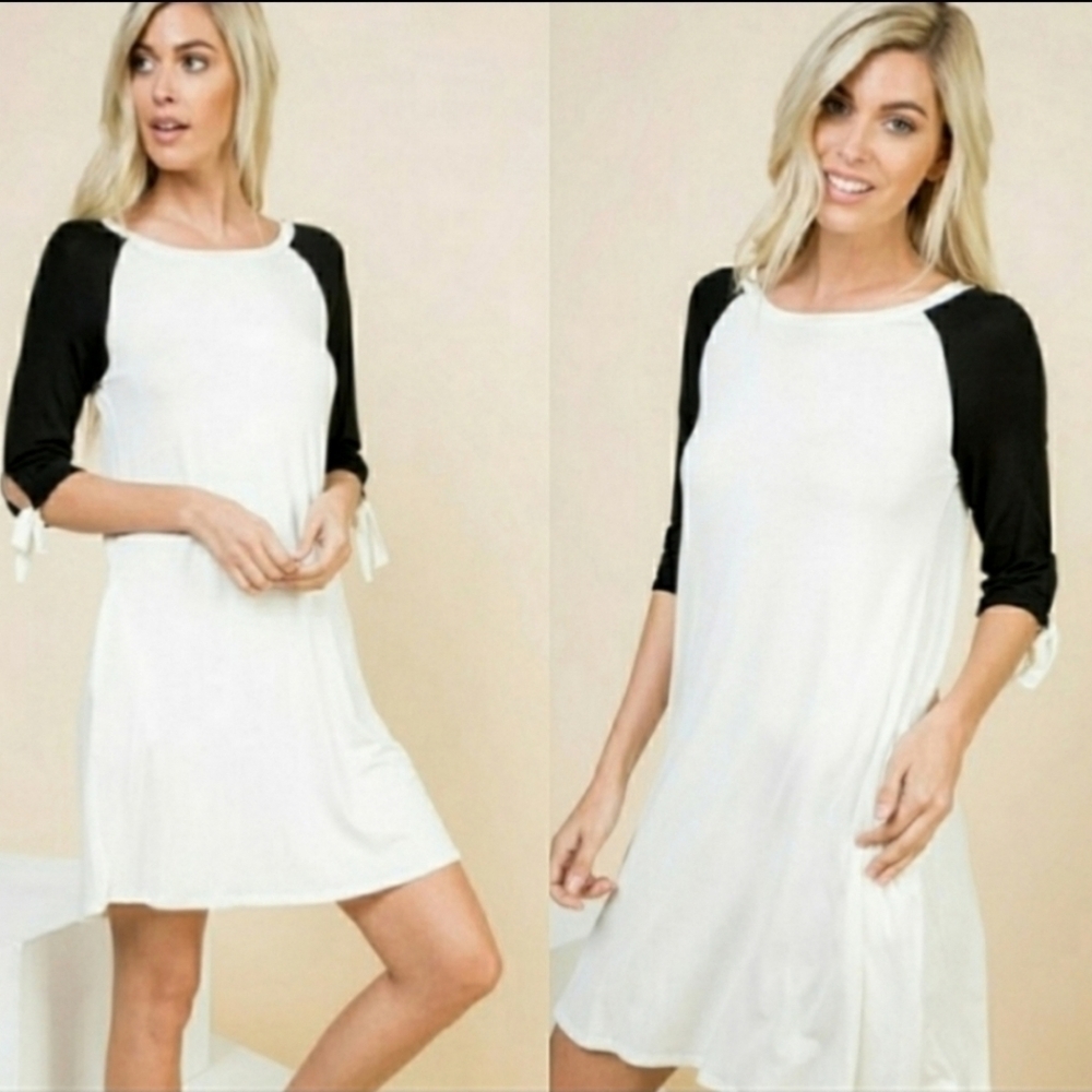 Black And White The Quarter Sleeve Dress With Pockets